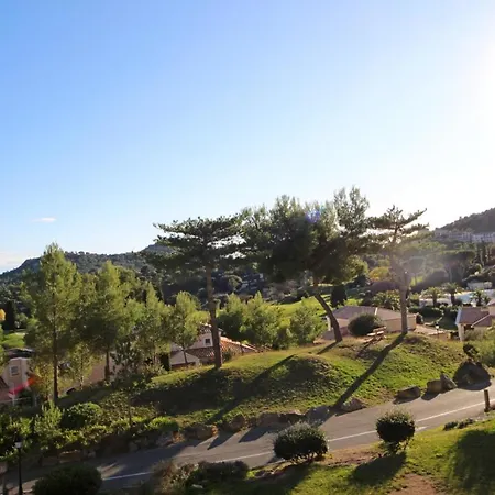 2m - C0 270 - 455la Saint-Raphael (Var)